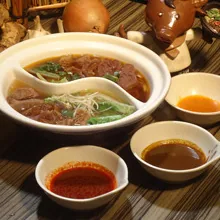 臺北牛易館－太極牛肉麵
